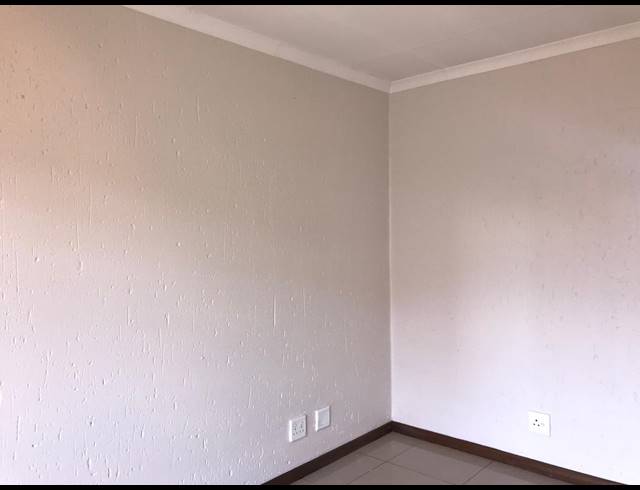 3 BEDROOM APARTMENT FOR SALE IN HELDERWYK